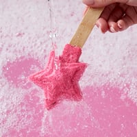 LUSH SUNDERLAND'S LITTLE ELF'S XMAS EXPLORATION & PRODUCT MAKING